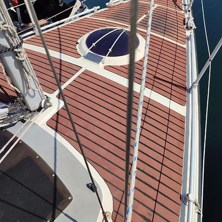 Bateau A Quai St Raphael, 4 Couchages , Voilier Etap 28I Ξενοδοχείο Saint-Raphaël Εξωτερικό φωτογραφία