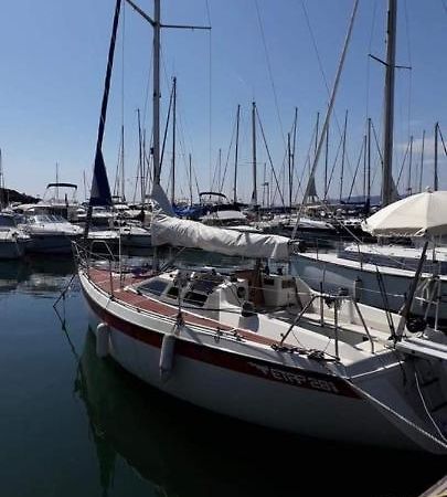 Bateau A Quai St Raphael, 4 Couchages , Voilier Etap 28I Ξενοδοχείο Saint-Raphaël Εξωτερικό φωτογραφία
